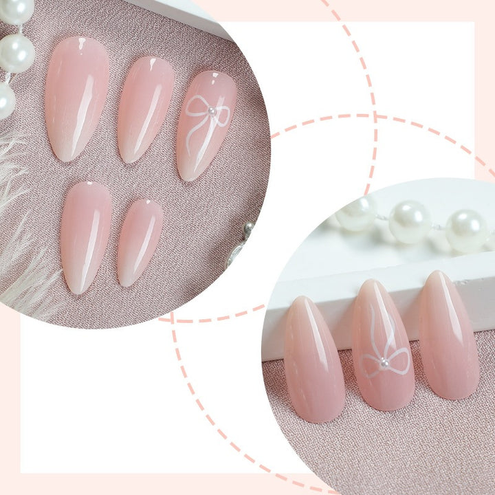 Artificial nail set with elegant designs and subtle accents Bowlift