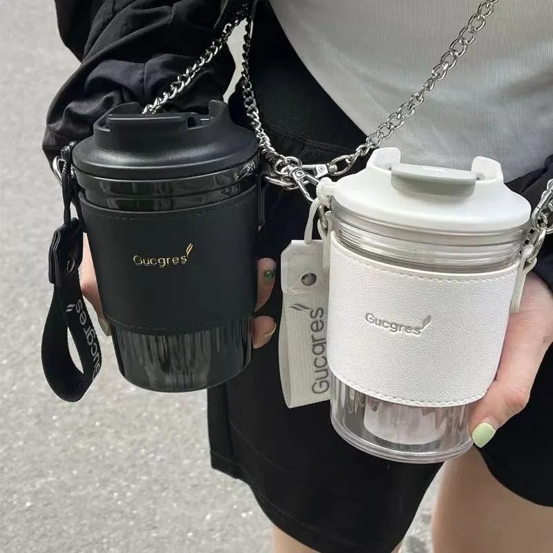 Women's coffee and tea mug with practical carrying handle Bowlift