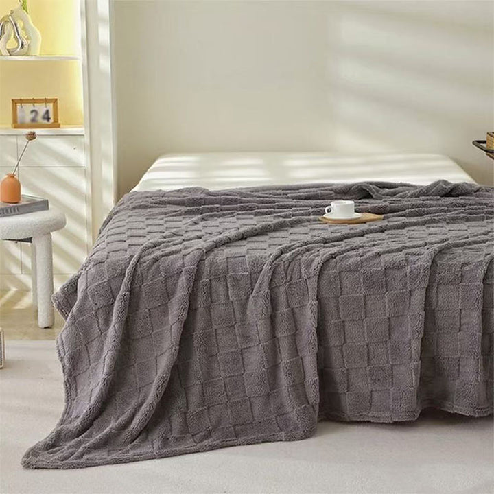 Women Plush Bedspread with Textured Design Bowlift