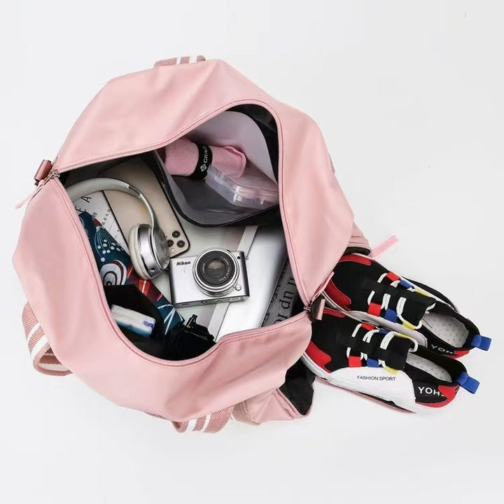 Spacious Sports And Leisure Bag Bowlift