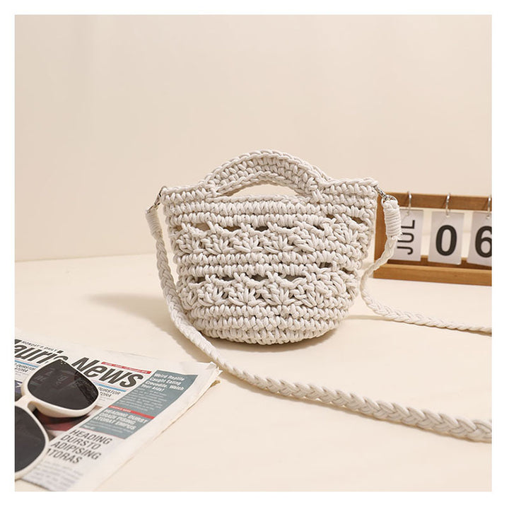 Playful macrame handbag with textured surface Bowlift