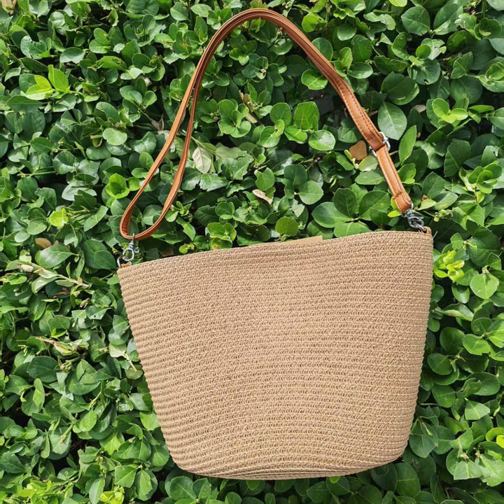 Elegant, Braided Shoulder Bag Bowlift