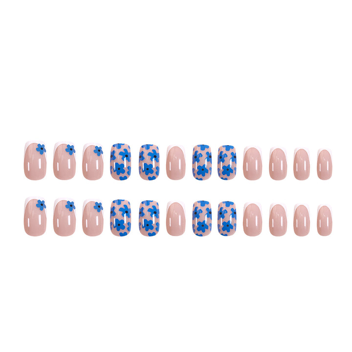 Exquisite nail design with floral accents Bowlift