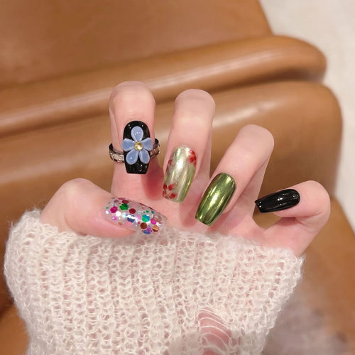 Artistic Floral-Inspired Press-On Nail Set Bowlift