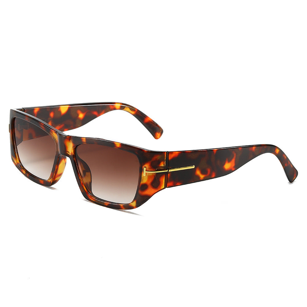 Retro-Inspired Oversized Square Sunglasses Bowlift