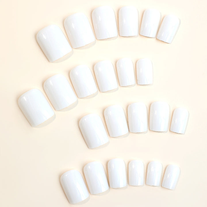 Artificial nail set with elegant, high-gloss design Bowlift