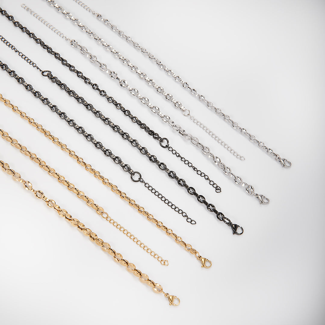 Contemporary Oval Link Chain Necklace Bowlift