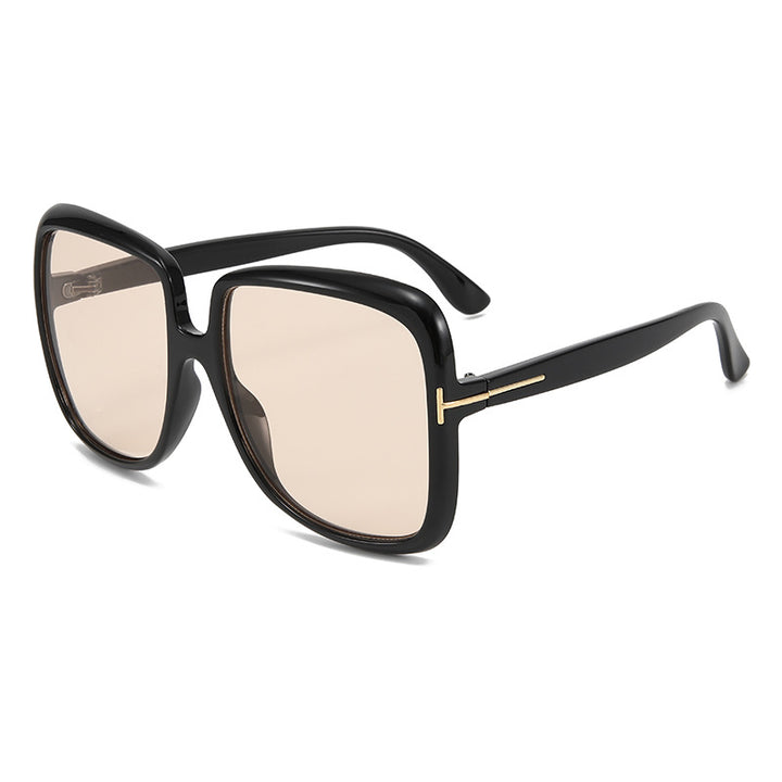 Women elegant oversized sunglasses with delicate frame Bowlift
