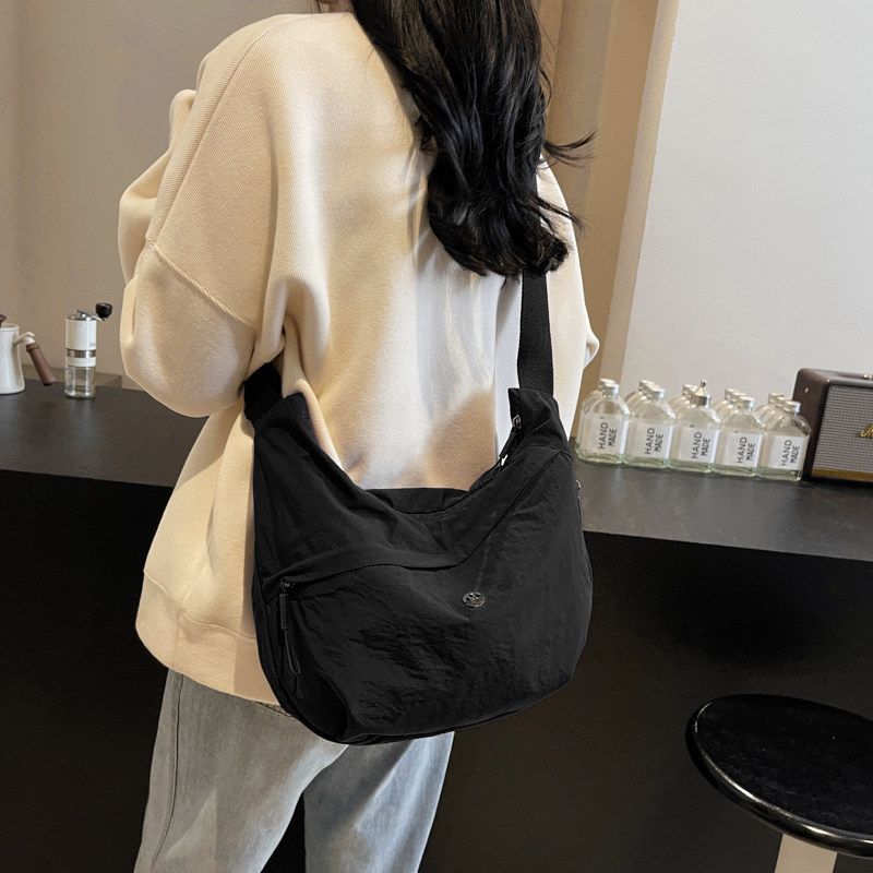 Functional Crossbody Shoulder Bag Bowlift