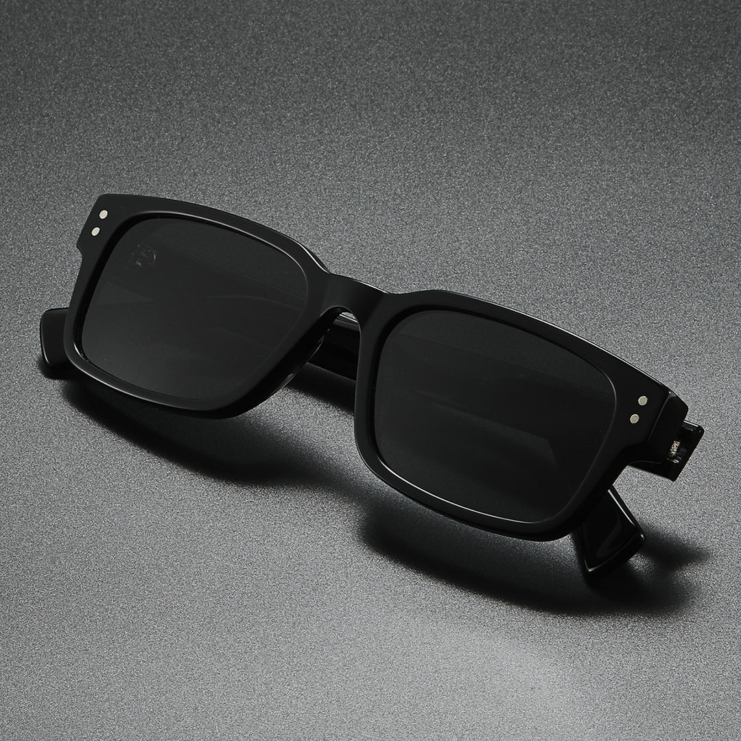 Women's sunglasses in modern, minimalist design Bowlift
