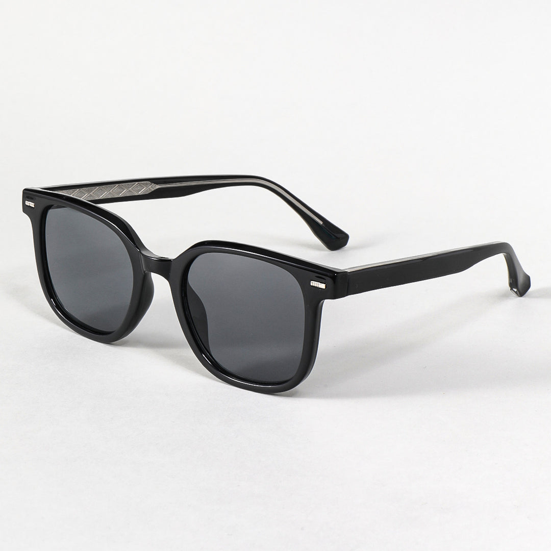 Women’s fashionable sunglasses with distinctive rectangular frame and UV protection Bowlift
