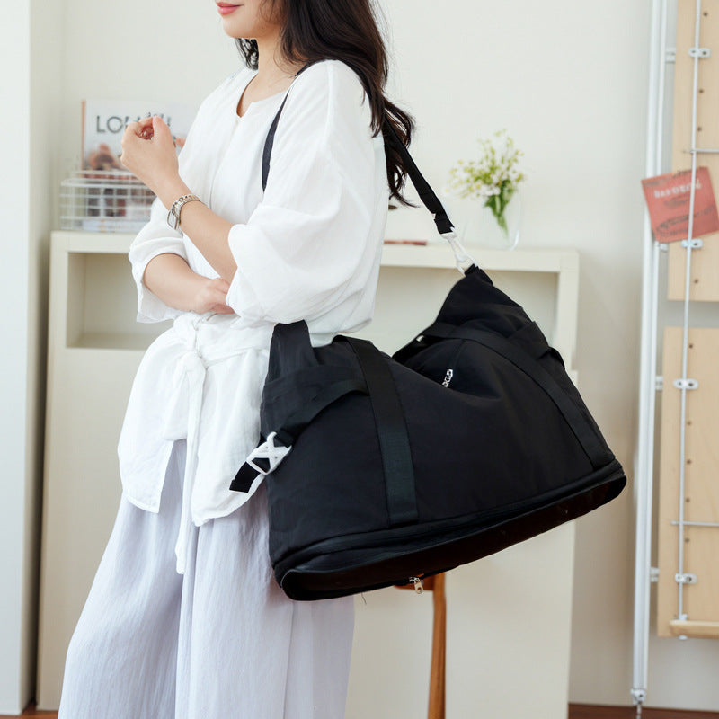 Sporty Weekend Bag Bowlift