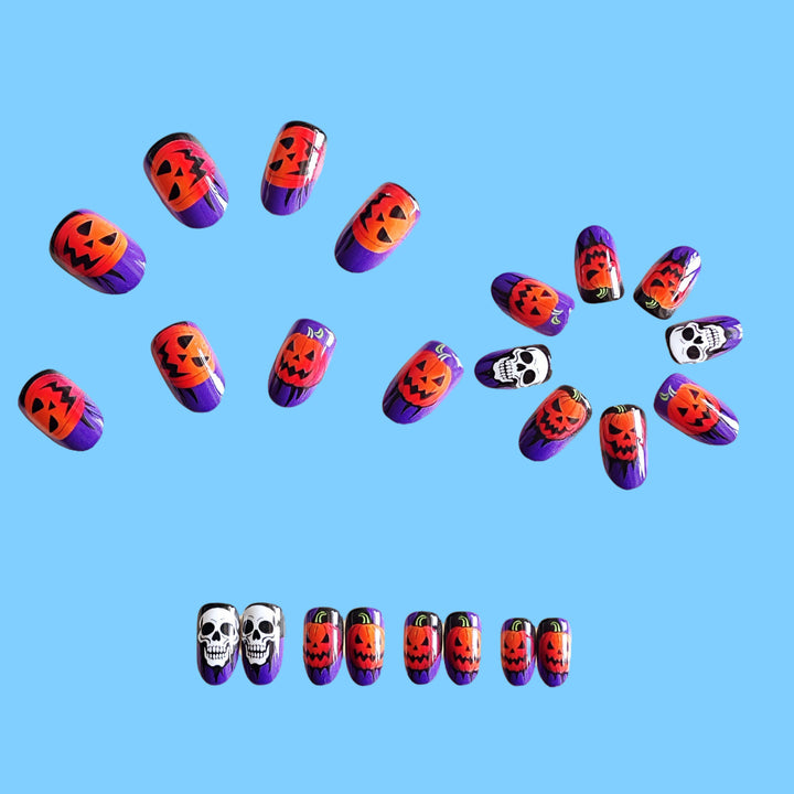Acrylic nail set with Halloween motif Bowlift