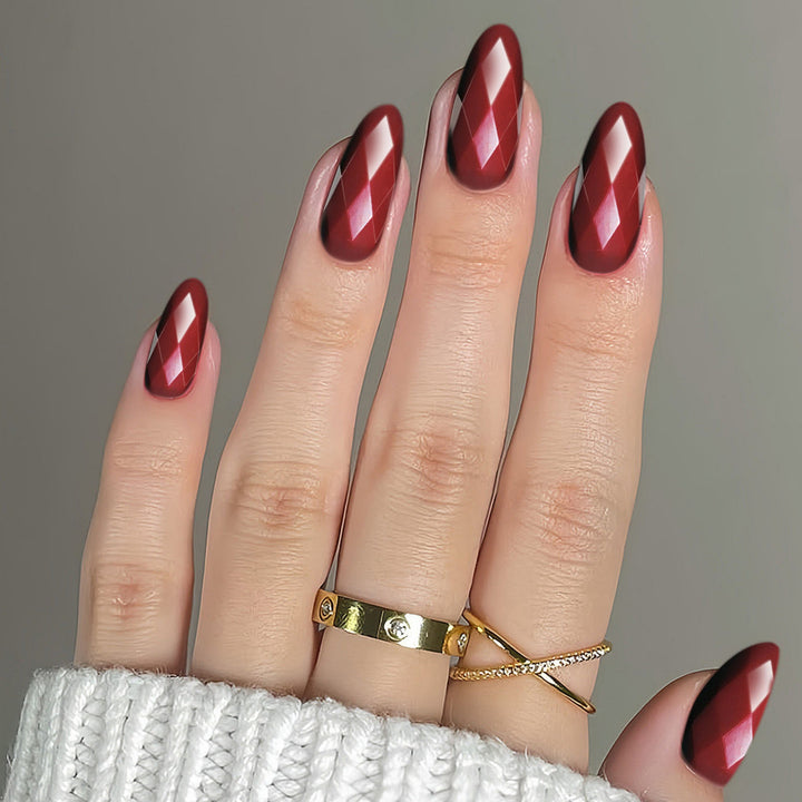 Diamond-Shaped Glossy Nail Extensions Bowlift