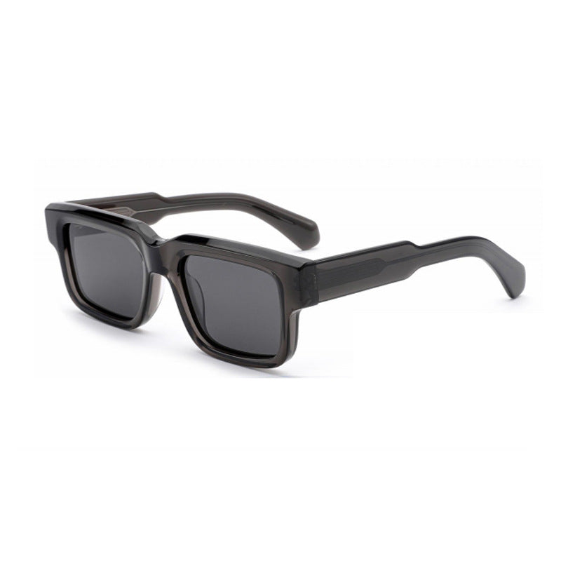 Women's square sunglasses with comfortable, sturdy frame Bowlift
