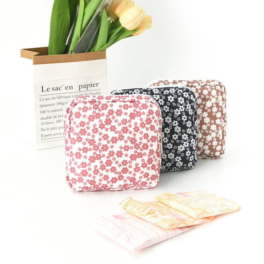 Cosmetic organizer with floral patterned design Bowlift