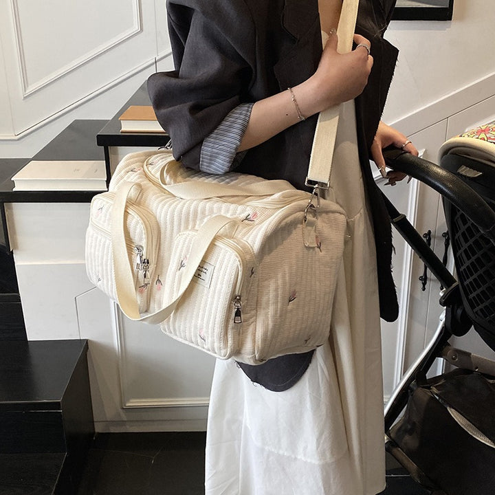 Cute Animal-Themed Weekend Duffel Bag Bowlift