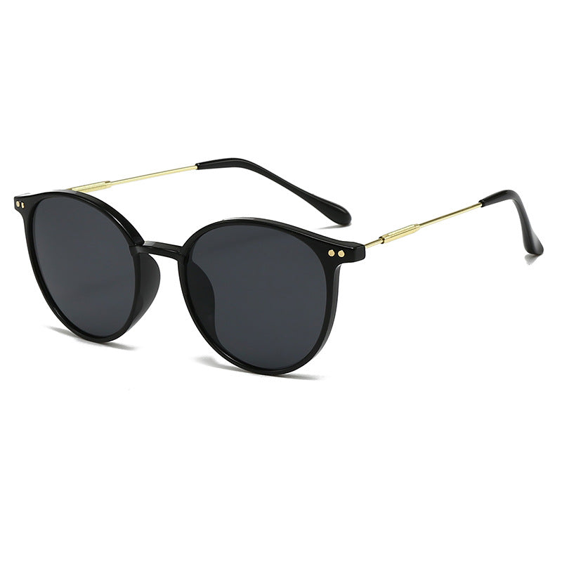 Women's fashionable sunglasses with gold accents Bowlift