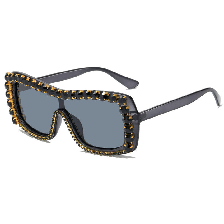 Women's extravagant sunglasses with sparkling accents Bowlift