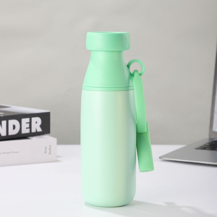 Women insulated water bottle with practical carrying strap Bowlift