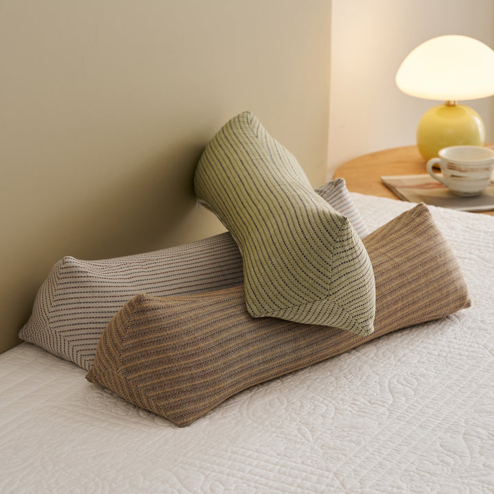 Ergonomic neck support roll with special comfort design Bowlift