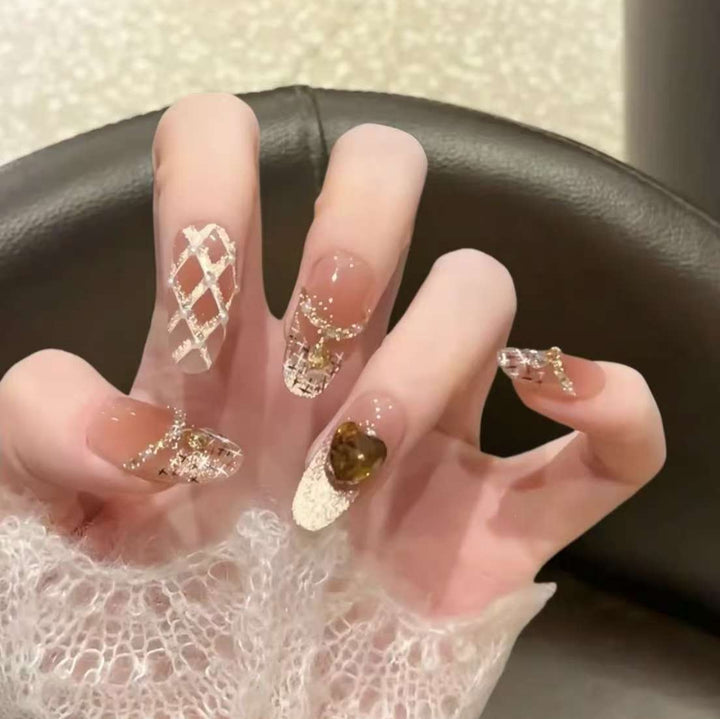 Luxury Decorative Press-On Nail Extensions Bowlift