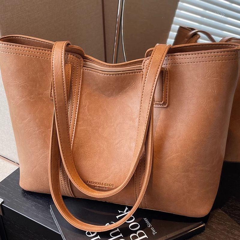 Structured Casual Tote Bag Bowlift