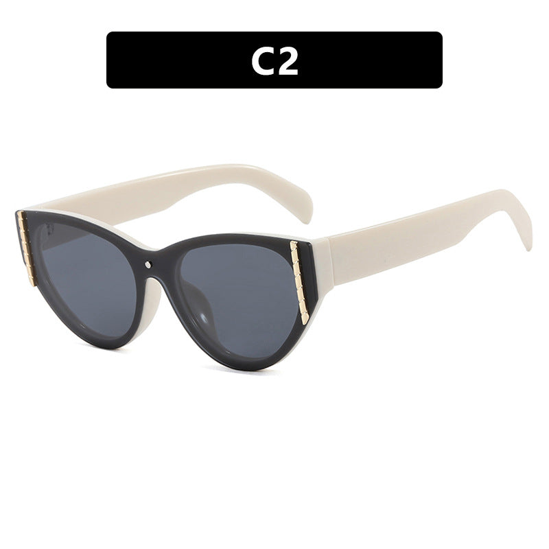 Women's trendy sunglasses with elegant cat-eye design and high-quality frame Bowlift