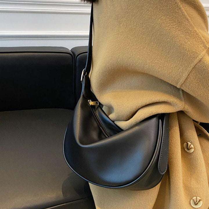 Elegant Curved Shoulder Bag Bowlift