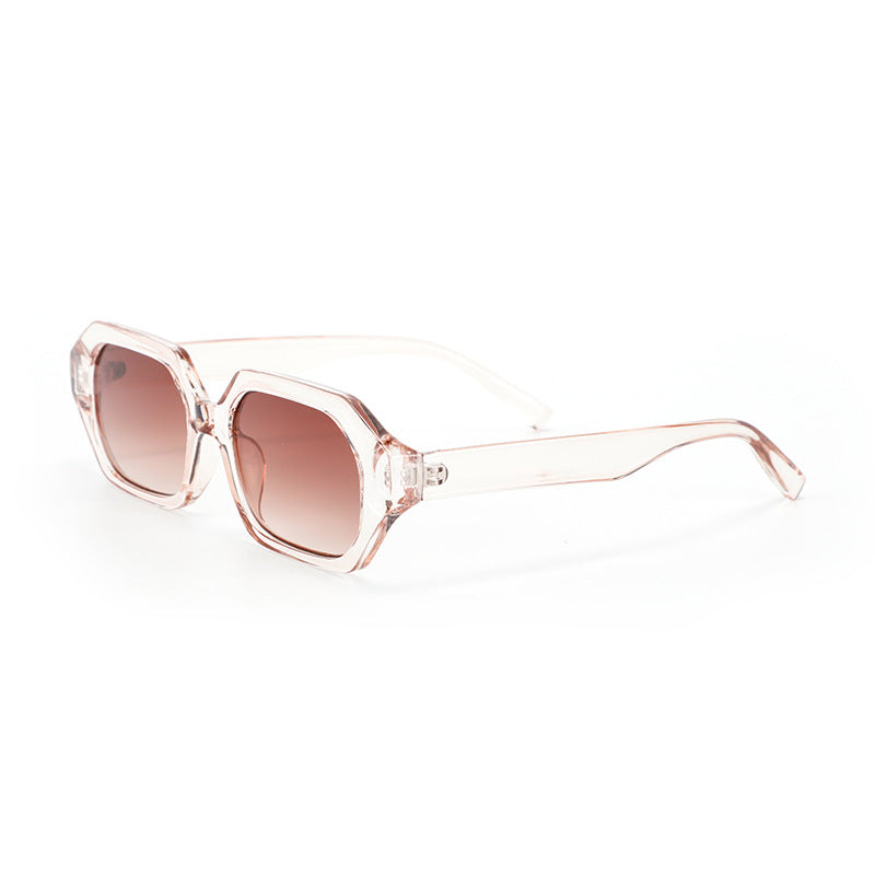 Ladies' striking sunglasses in modern design Bowlift