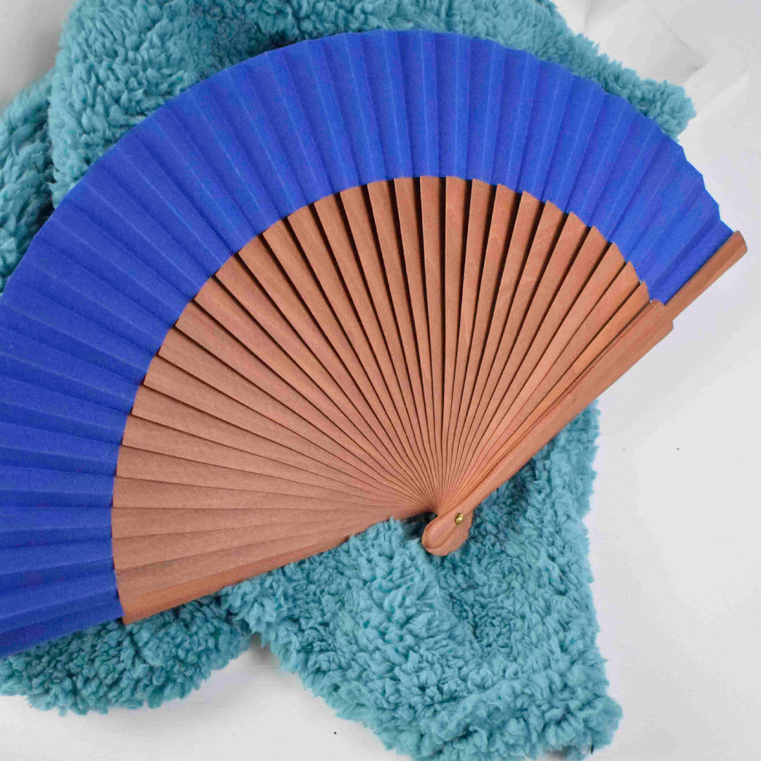 Ladies fan made of high-quality paper with stylish wooden frame Bowlift