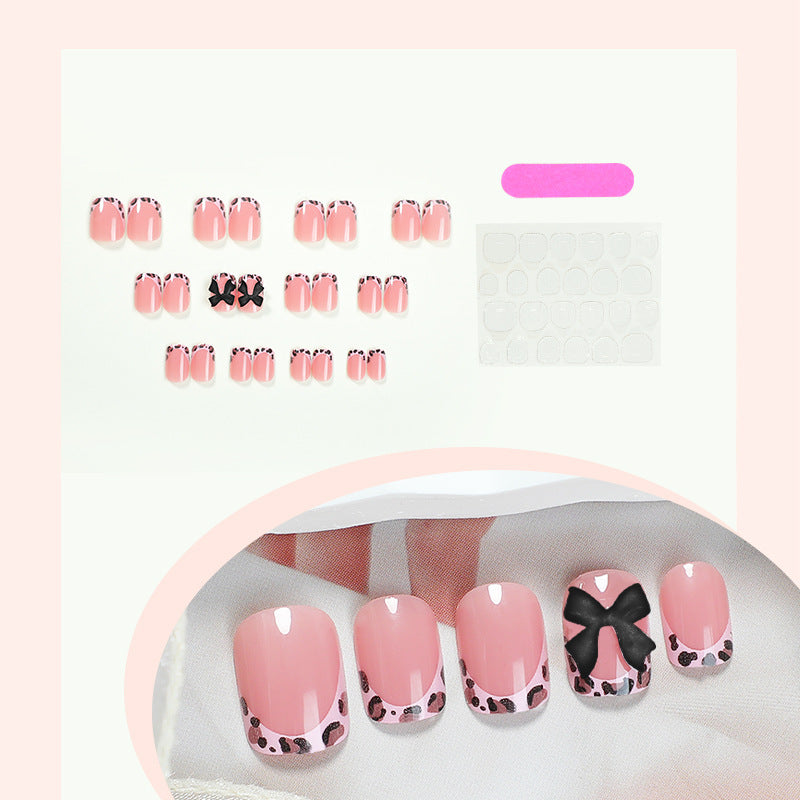 Decorative Press-On Nail Art Set with Unique Bow and Leopard Accents Bowlift