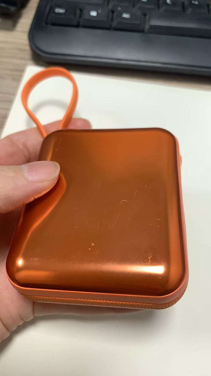 Portable power bank with digital display and integrated cable management Bowlift