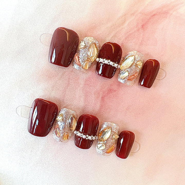 Fashionable Press-On Nails Bowlift