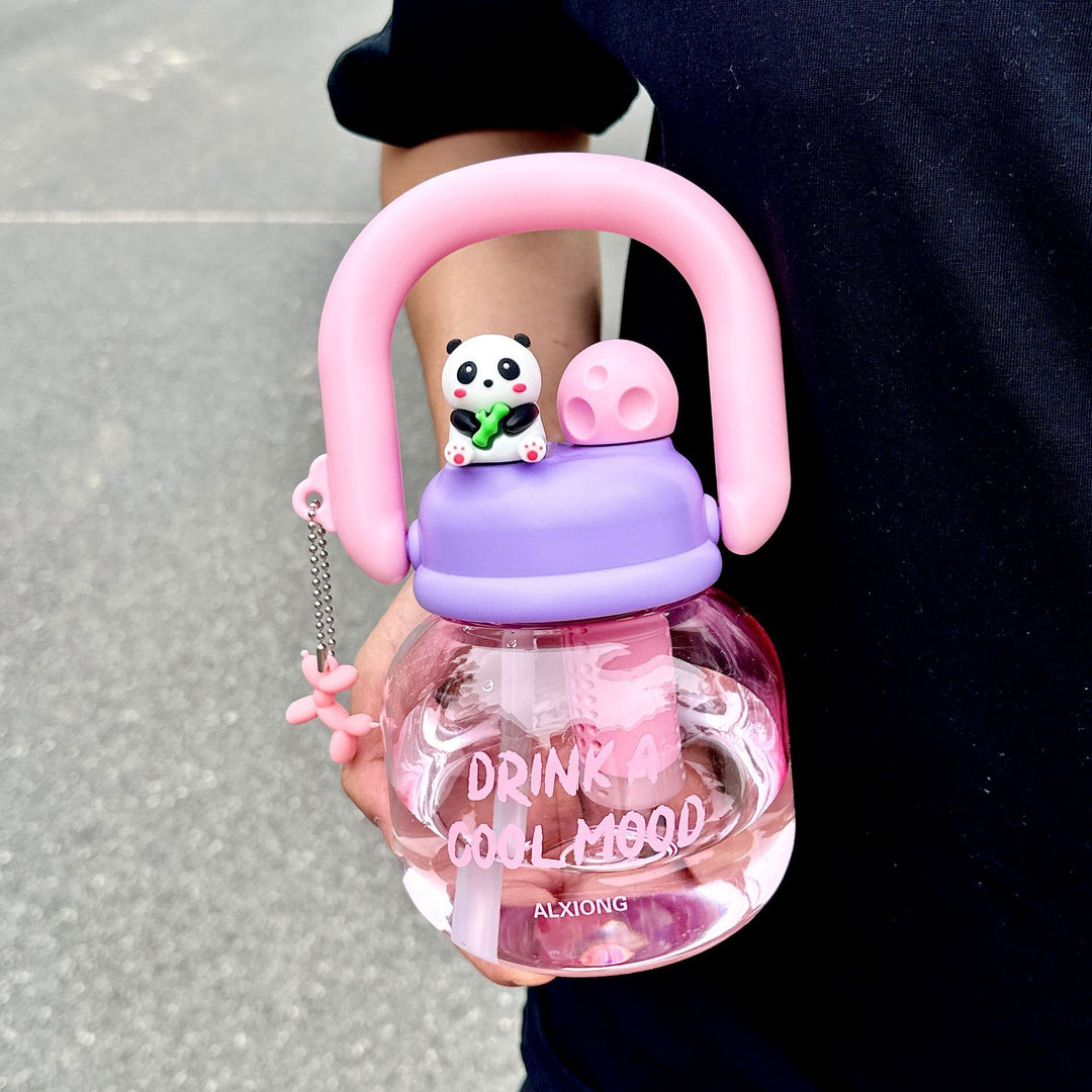 Ladies playful and practical water bottle Bowlift