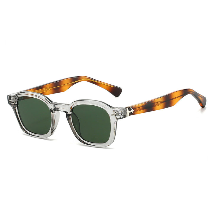 Women's fashionable sunglasses in unique, square design Bowlift