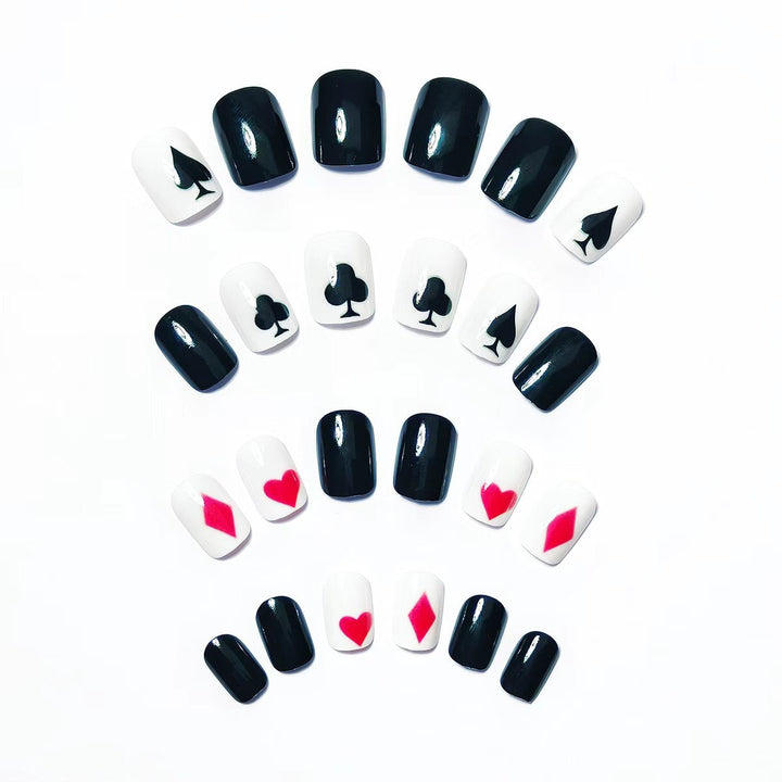 Playing Card-Themed Nail Art Bowlift