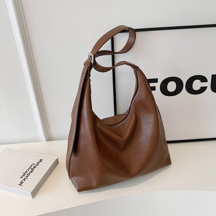 Soft Leather Hobo Handbag Bowlift