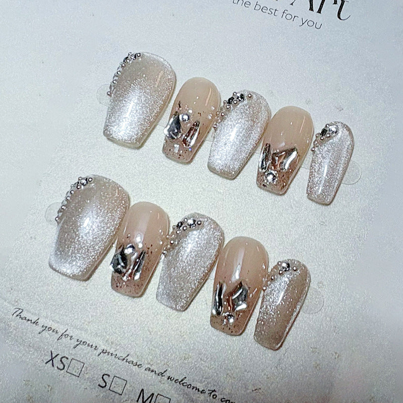 Stylish Press-On Nails Bowlift