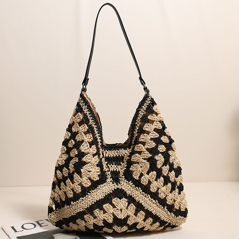 Crocheted Shoulder Bag Bowlift