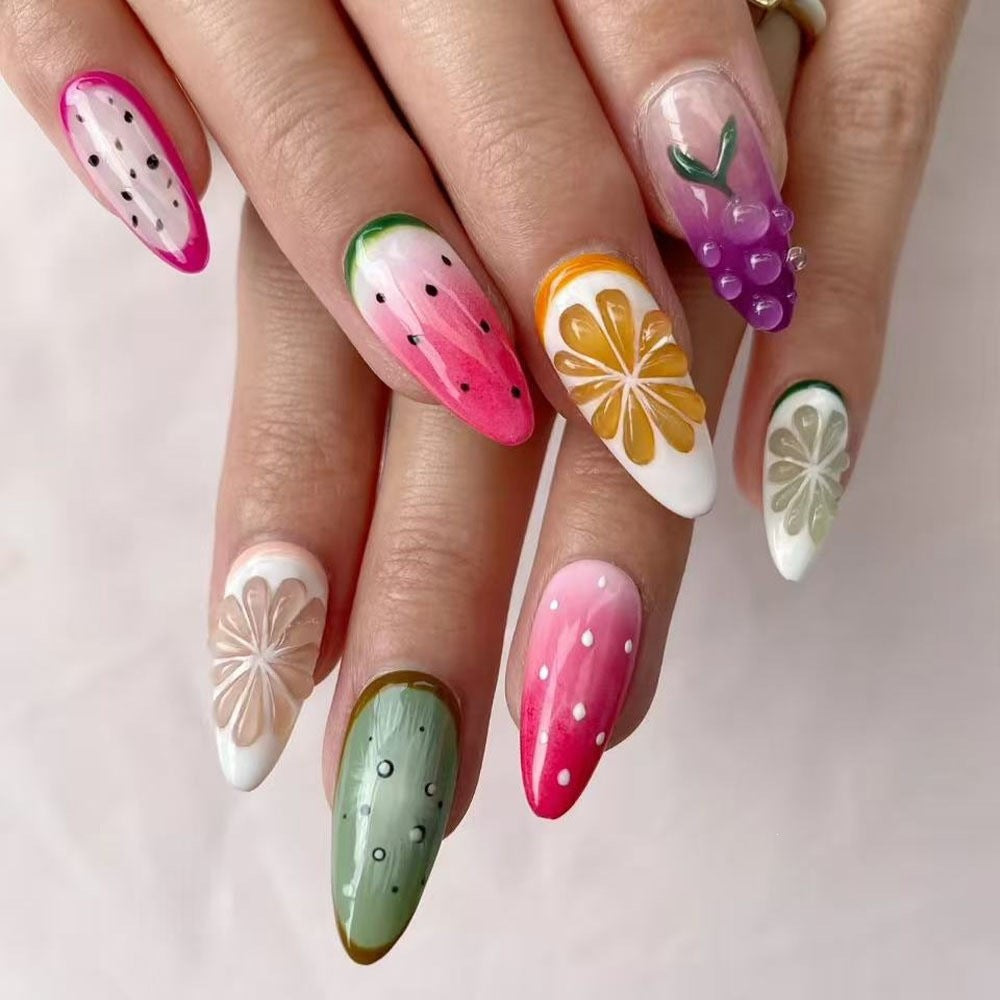 Artful Nail Tips Set with Leaf Accents Bowlift