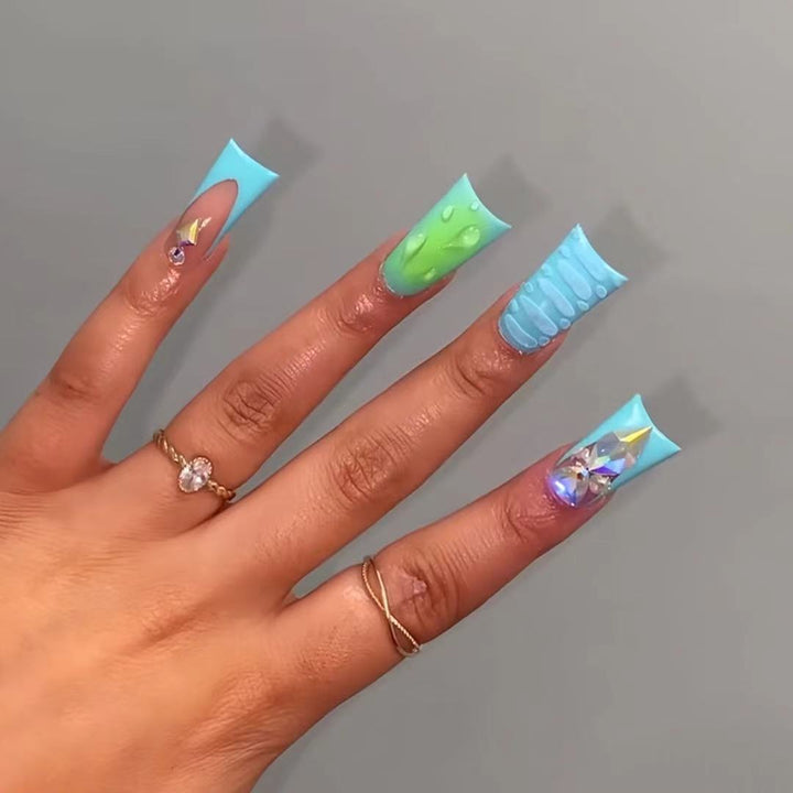 Creative Water-Themed Nail Extensions Bowlift