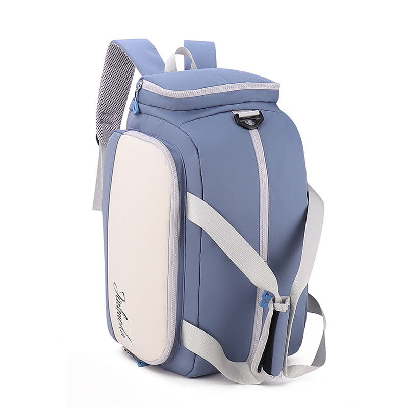 Sporty Travel Bag With Spacious Main Compartment And Practical Side Pockets Bowlift