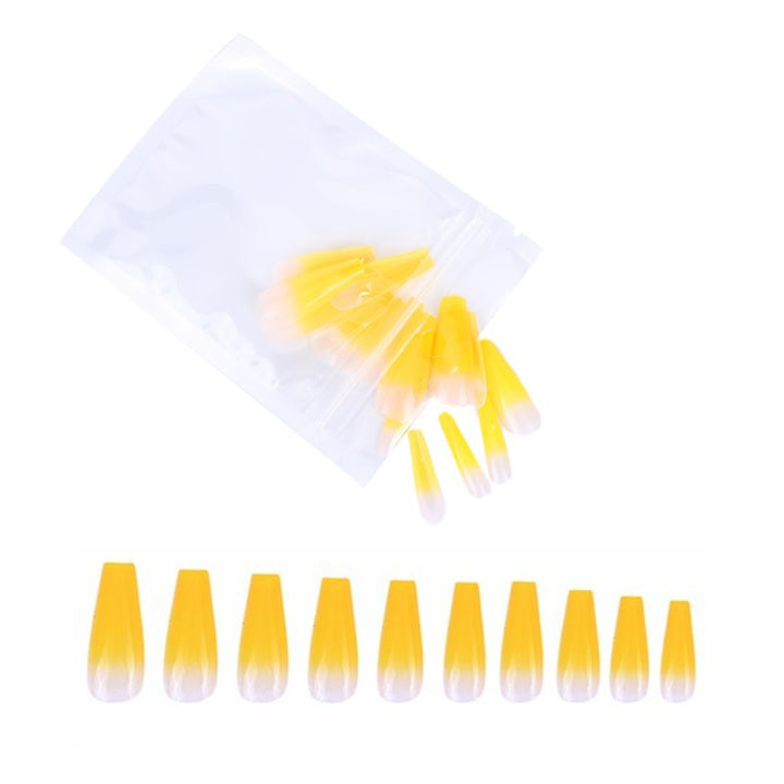 Artificial nails in elegant stiletto design Bowlift