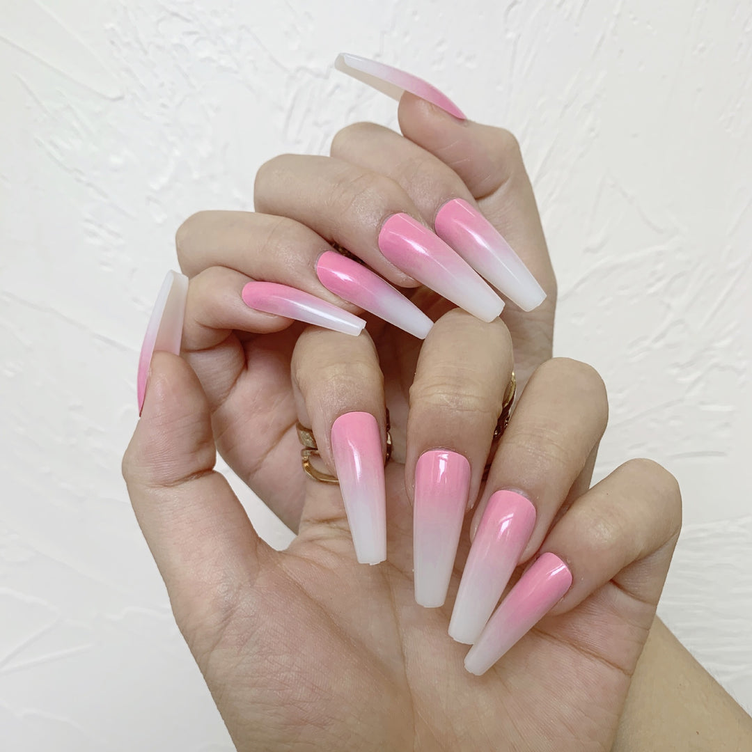 Nail set with stylish ombre design Bowlift