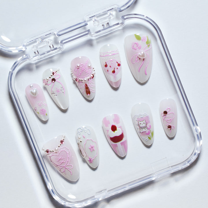Decorative Press-On Nail Art Set Bowlift
