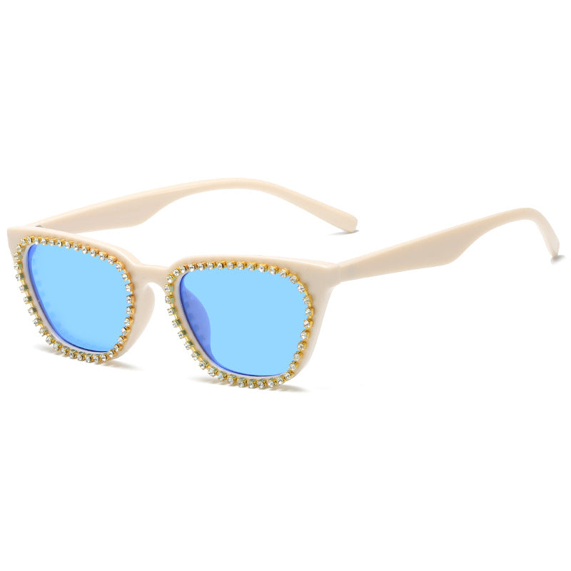 Women's sunglasses with glamorous rhinestone frame Bowlift