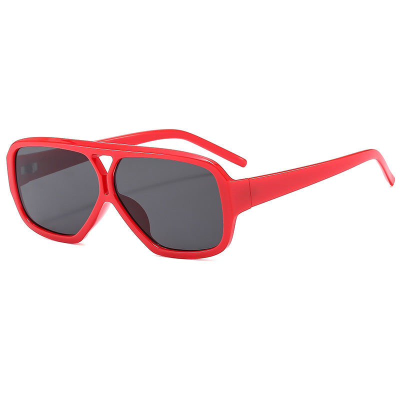 Women's fashionable oversized sunglasses with wide frame and protective lenses Bowlift