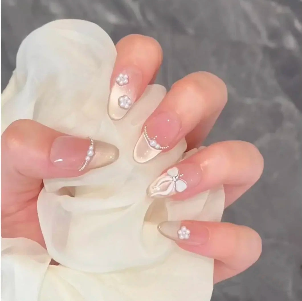 Elegant Press-On Nails with Decorative Floral Accents Bowlift