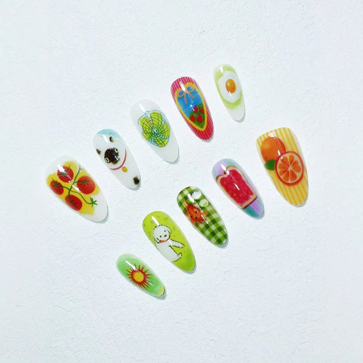 Artistic Themed Press-On Nail Set Bowlift